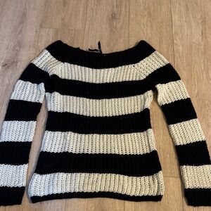 Chic Off-the-Shoulder Black and White Sweater